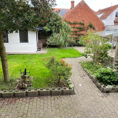 Apartamento Oasen Ved Centrum Frederikshavn Exterior foto